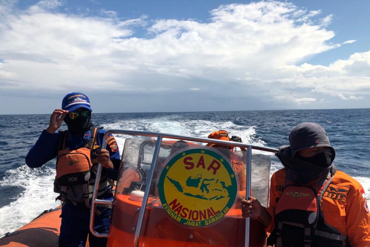 Tim SAR Ambon hentikan pencarian remaja tercebur di Laut Banda