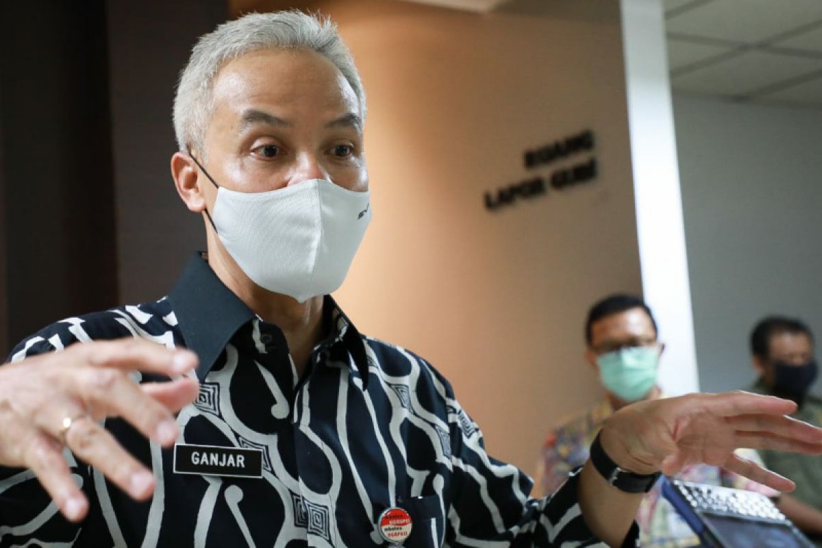 Ganjar Pranowo minta KPU-Bawaslu pertimbangkan usulan penundaan pilkada