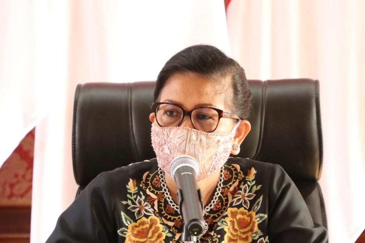 Dekranasda-BPD Bali adakan pameran untuk UMKM tenun-perhiasan lokal hadapi pandemi