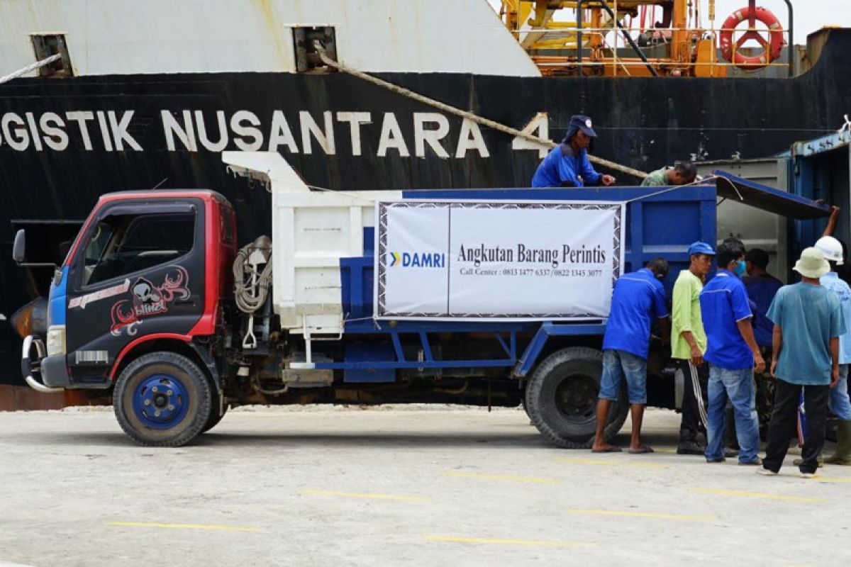 Pemkab Natuna dukung angkutan barang bersubsidi dari Damri