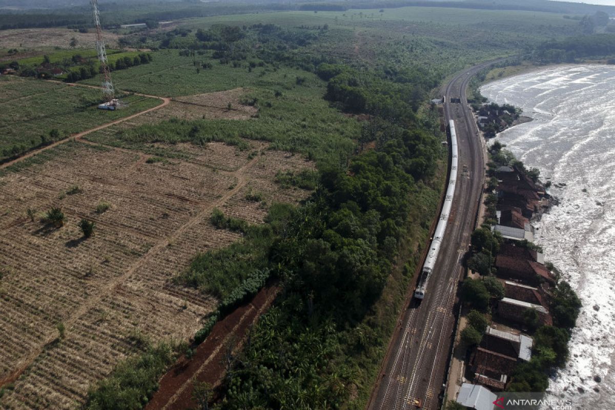 Penilaian harga lahan dilakukan secara objektif mengacu pasar