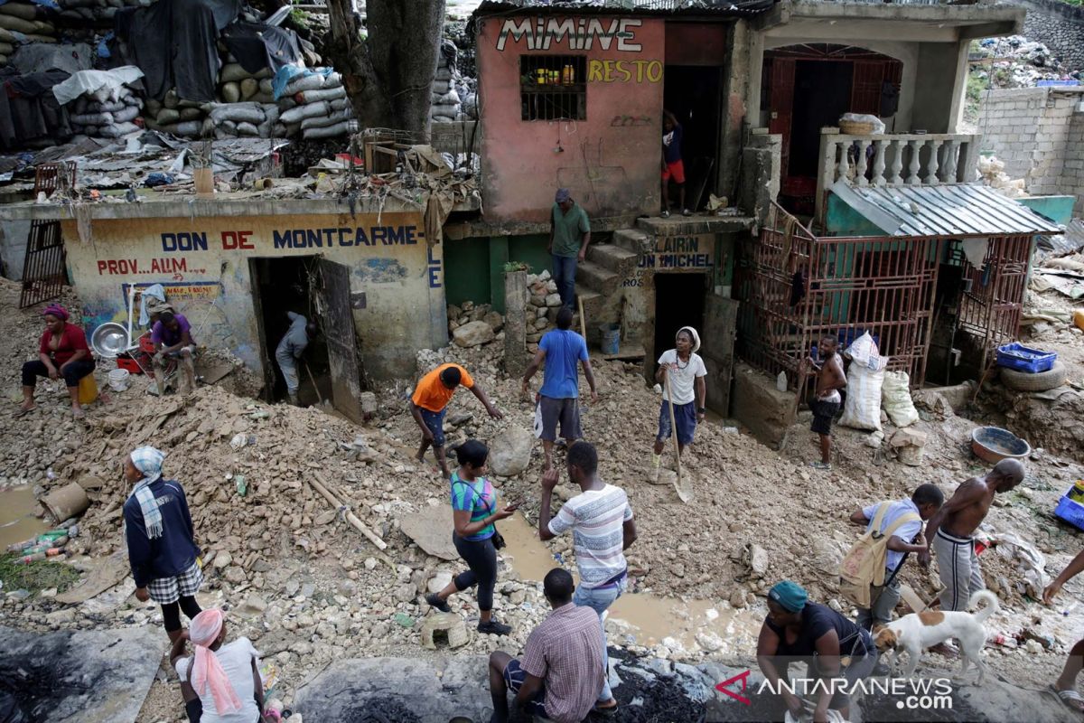 Setelah lari dalam pembobolan masal bui, bos geng Haiti ditembak tewas