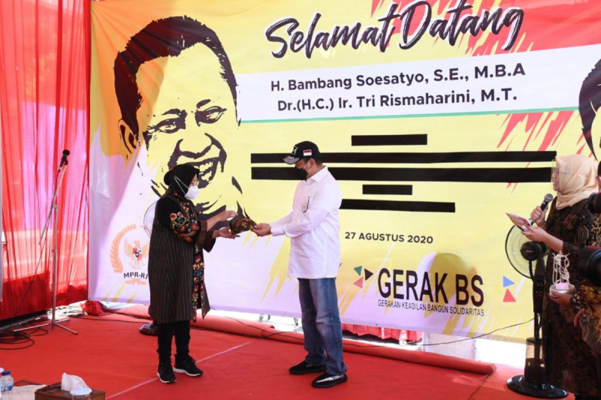 Ketua MPR resmikan 12 nama jalan di Surabaya
