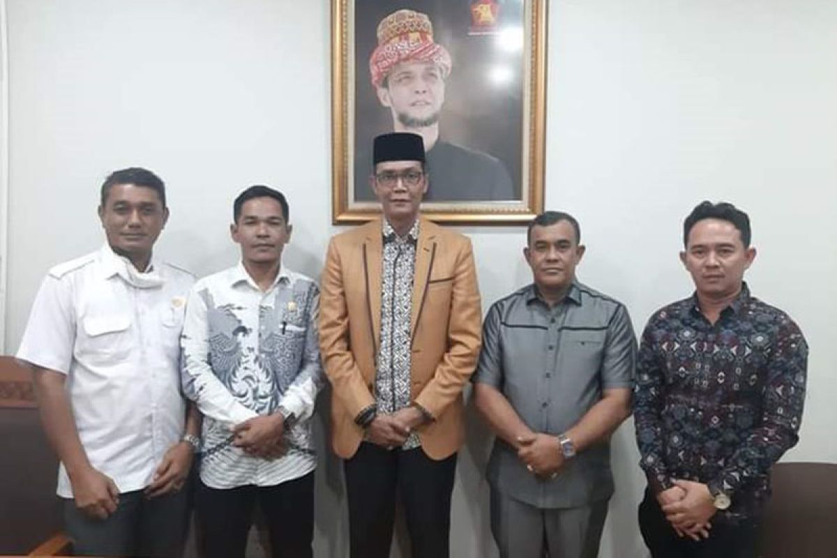 Serius bantu lahan bagi Eks Kombatan GAM, Bupati Aceh Jaya langsung temui Anggota DPR RI dan Menteri