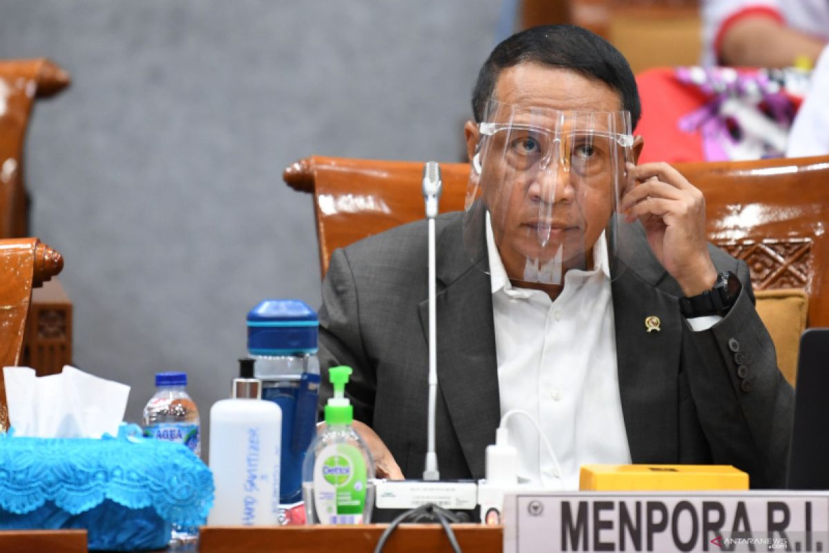 Menpora selektif proses permohonan naturalisasi atlet