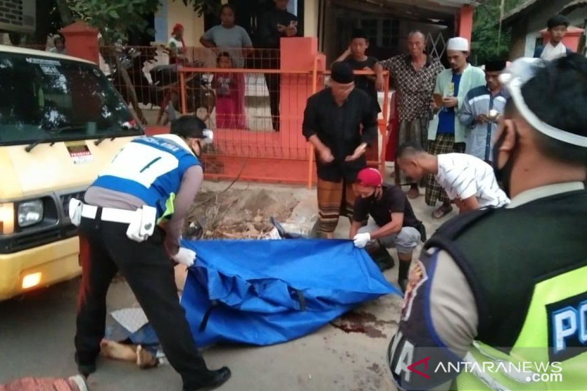 Terlindas truk dua pelajar di Serang tewas ditempat