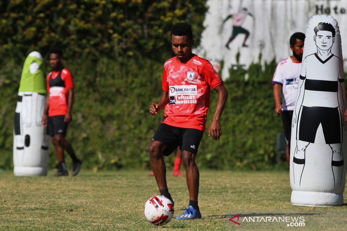 Alasan renovasi, Persipura batal bermarkas di Stadion Gajayana