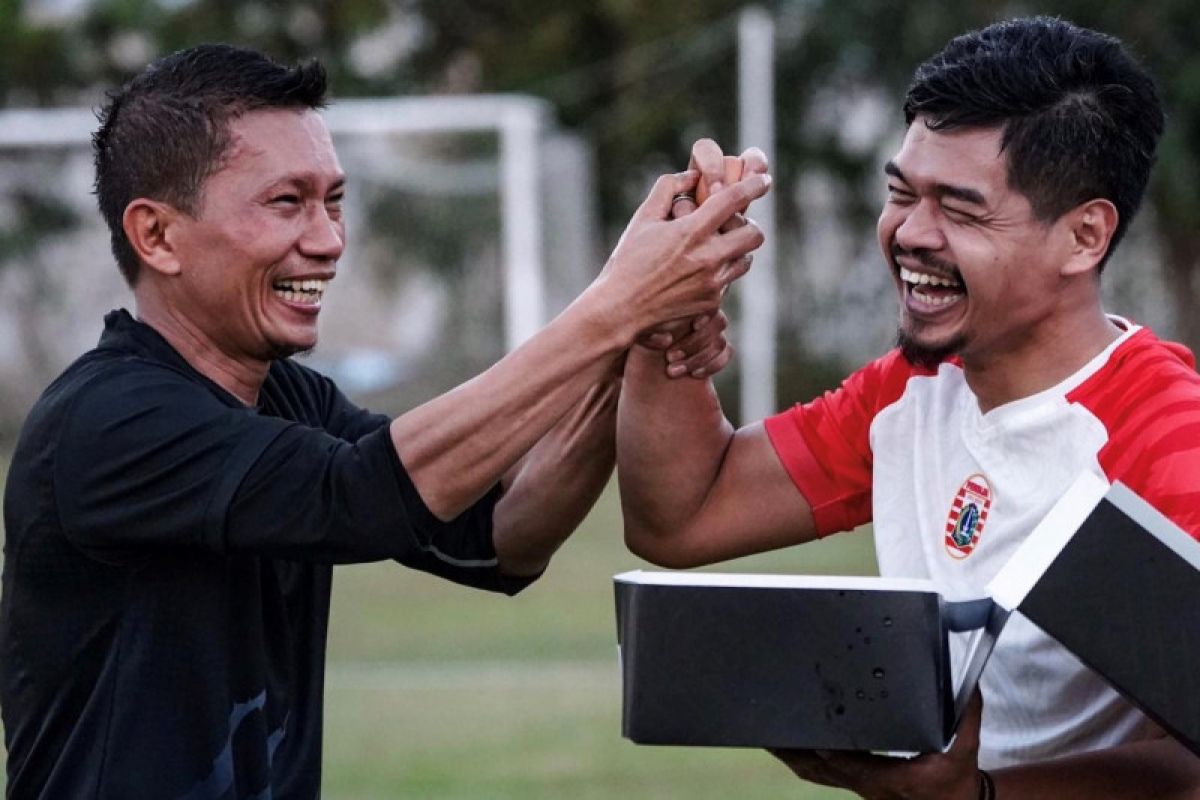 Pemain Persija Ismed Sofyan belum terpikir pensiun meski usianya injak 41 tahun