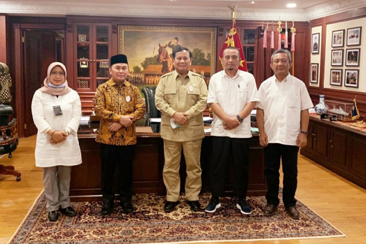 Gubernur Kalteng temui Menhan Prabowo Subianto