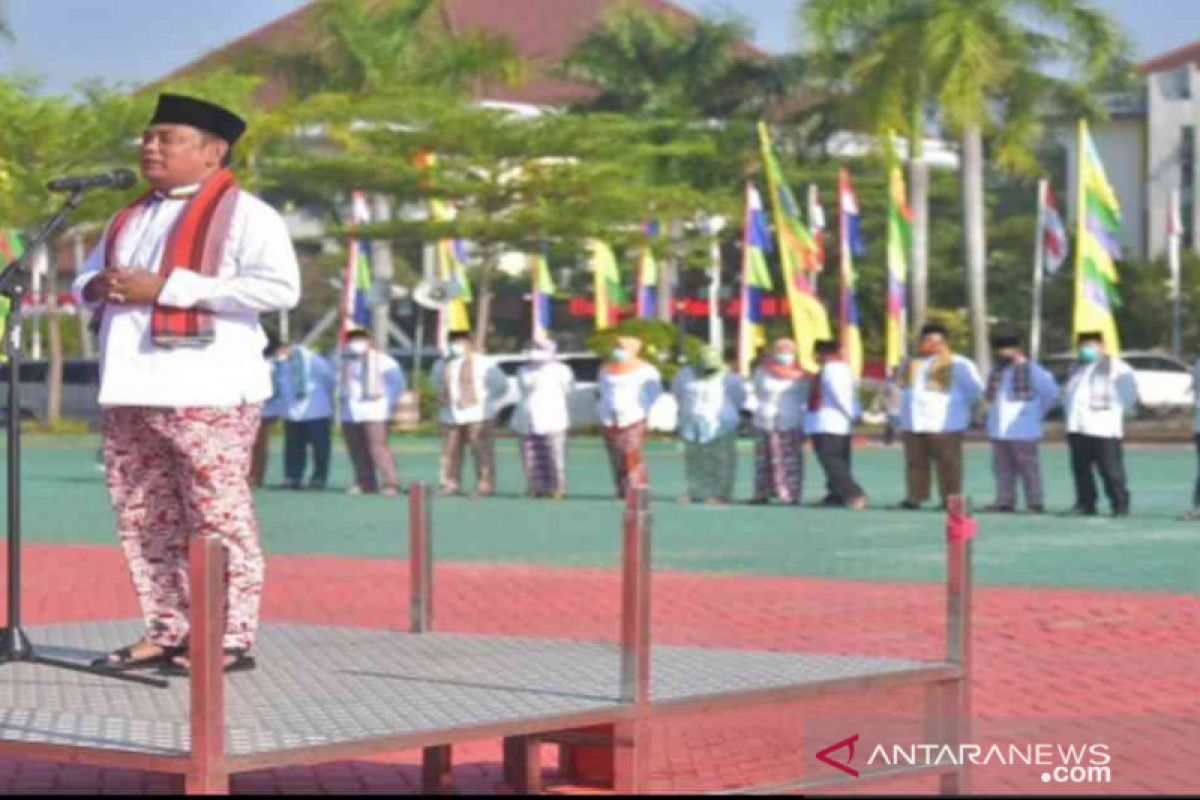 Lestarikan budaya, ASN Bekasi wajib pakai baju adat tiap Jumat