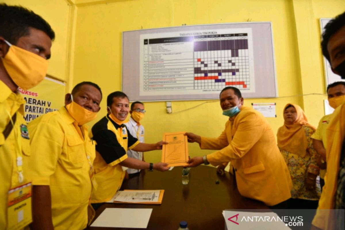Irsan Efendi Nasution resmi mendaftar sebagai calon Ketua Golkar Padangsidimpuan