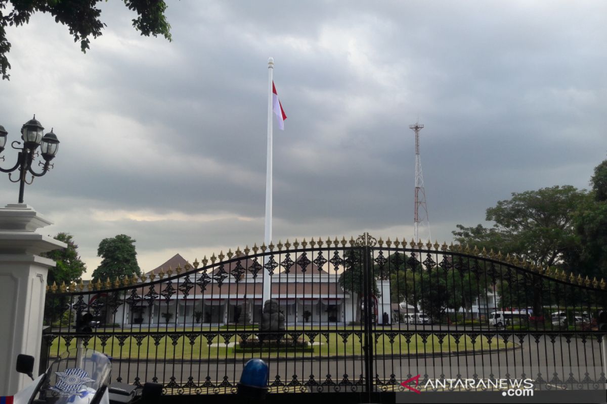 Presiden Jokowi serahkan banpres bagi pengusaha mikro di Yogyakarta