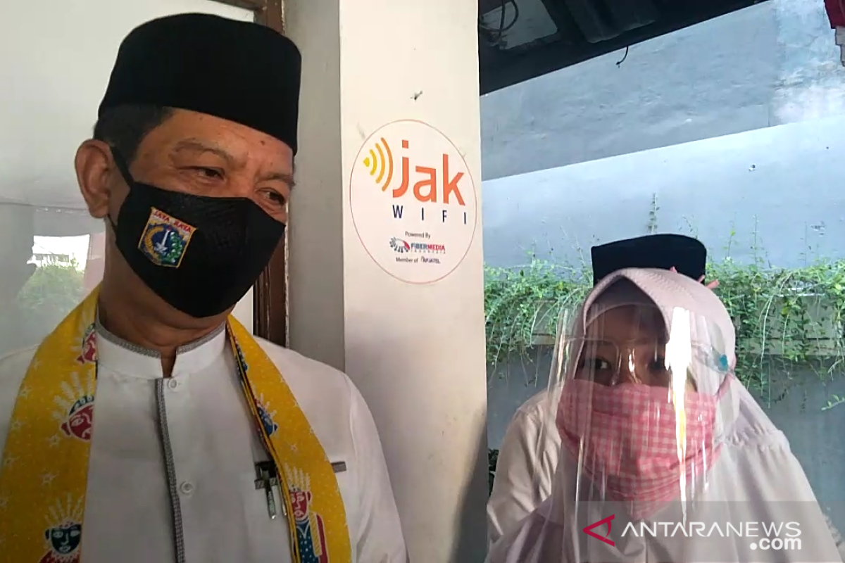 Meidina lega JakWifi terpasang dekat rumah di Duri Selatan