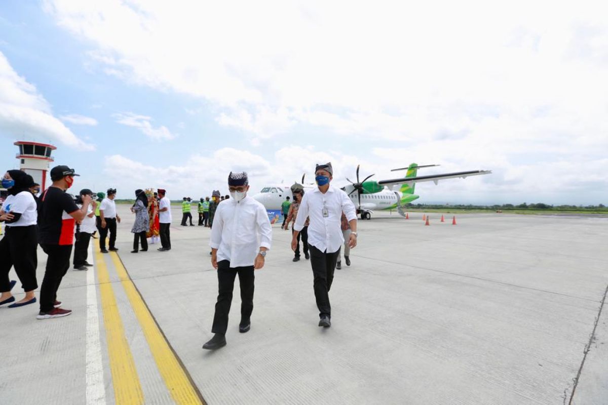 Penerbangan rute Banyuwangi-Denpasar resmi dibuka kembali