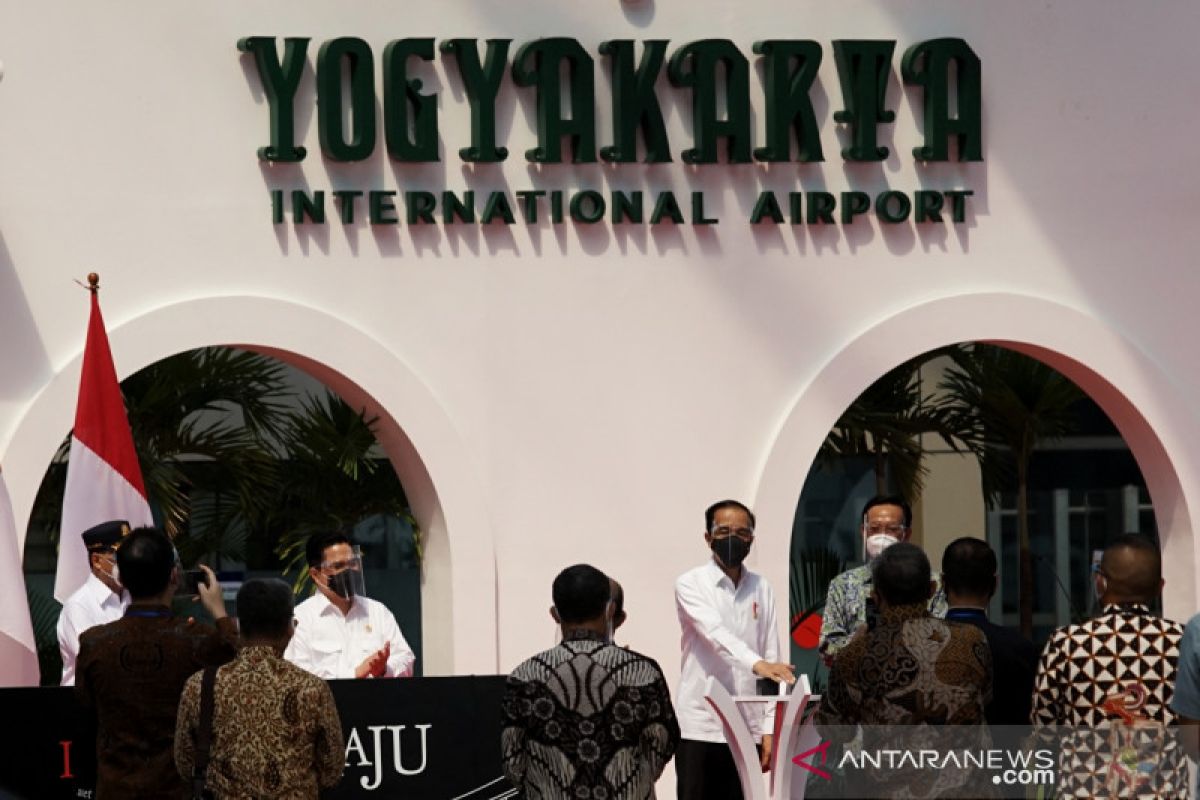 Presiden Jokowi: Pemerintah sudah keluarkan semua jurus bantu masyarakat