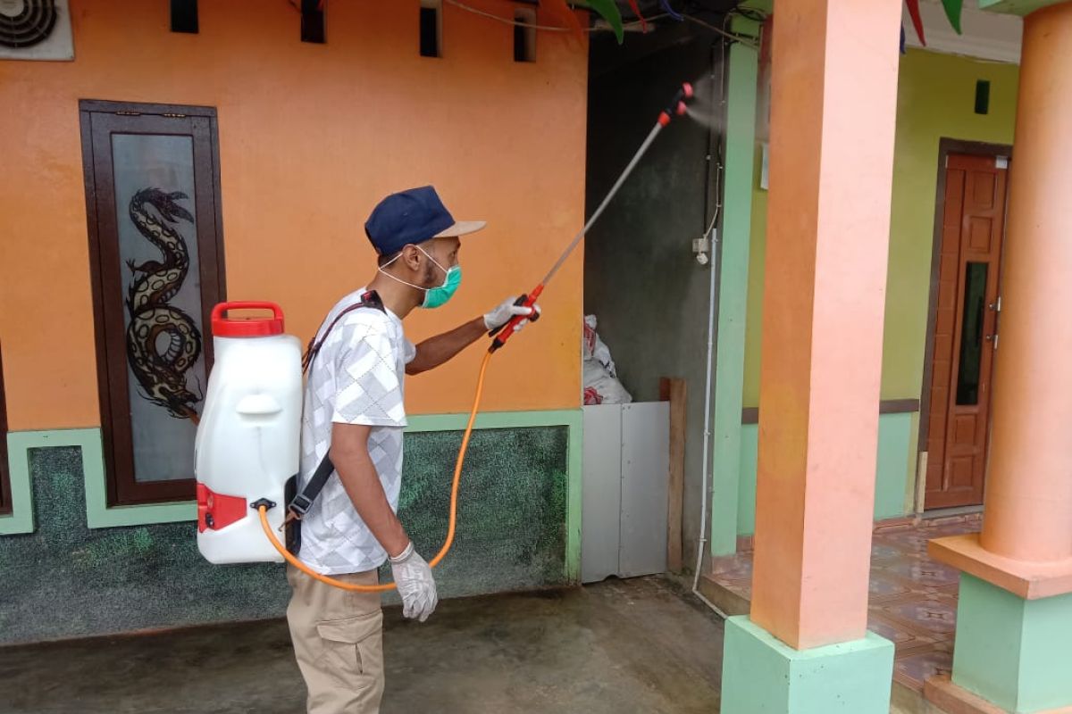 Lokalisasi di Sorong didisinfeksi setelah 9 penghuninya positif kena COVID-19