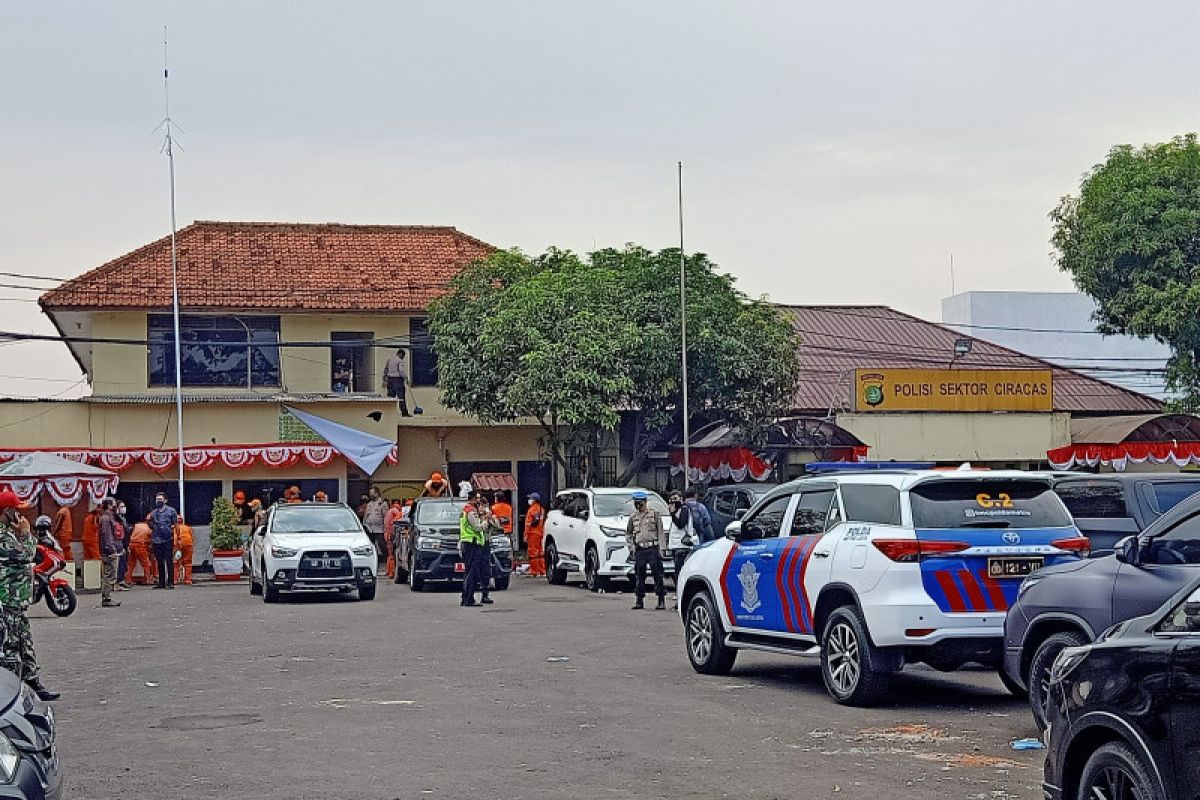 Sepekan, penembakan Kelapa Gading hingga pembakaran Polsek Ciracas