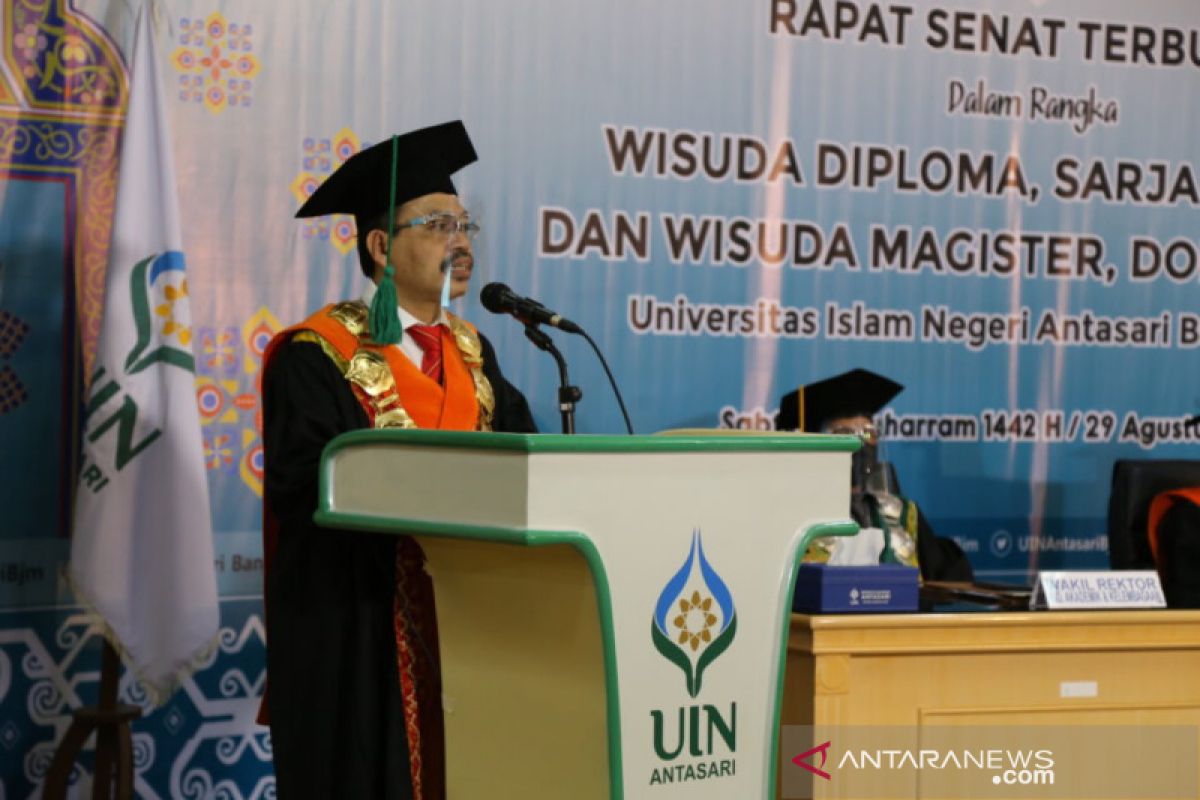 UIN Antasari wisuda, salah satu mahasiswi dari Turki