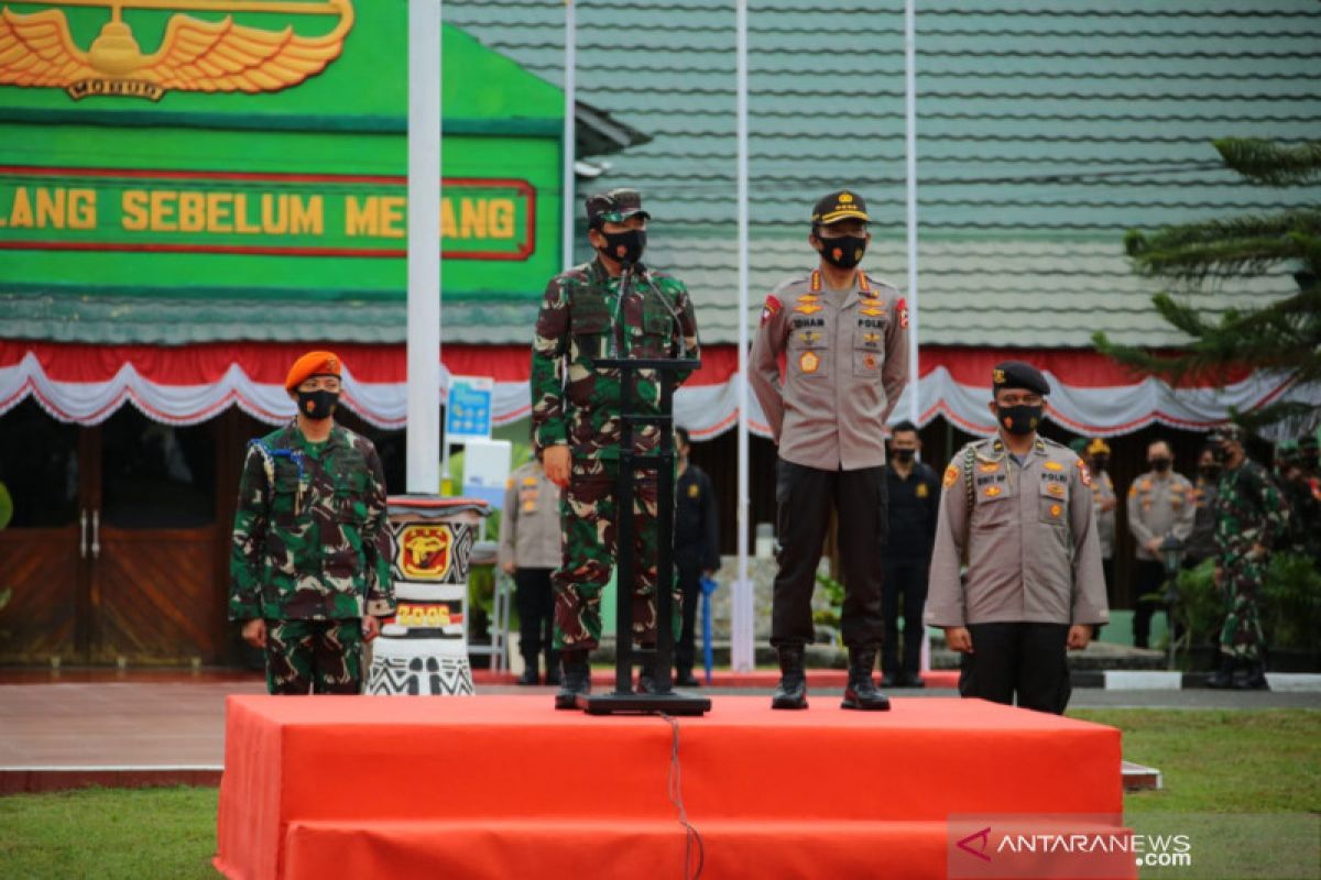 Panglima TNI dan Kapolri pimpin rapat penanganan COVID-19 di Papua