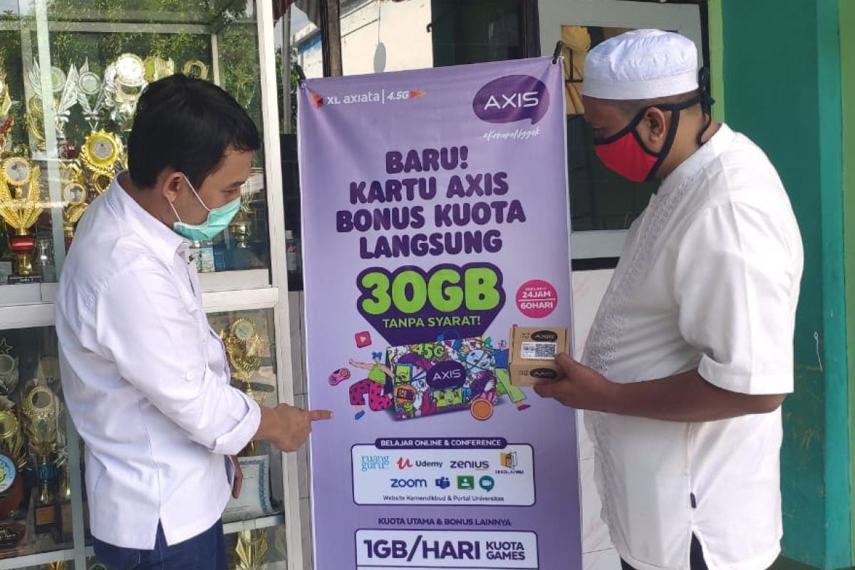 XL Axiata juga meluncurkan program paket kuota data gratis khusus pelajar-mahasiswa