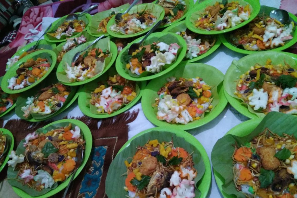 Tradisi bubur syura dan dodol masih terpelihara di Sulawesi Selatan