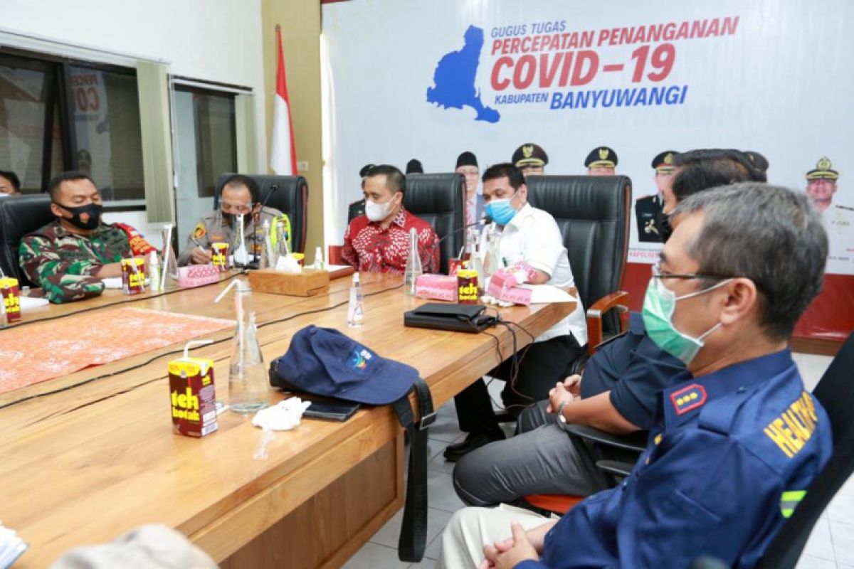 Kemenkes supervisi langsung penanganan kasus COVID-19 di ponpes Banyuwangi