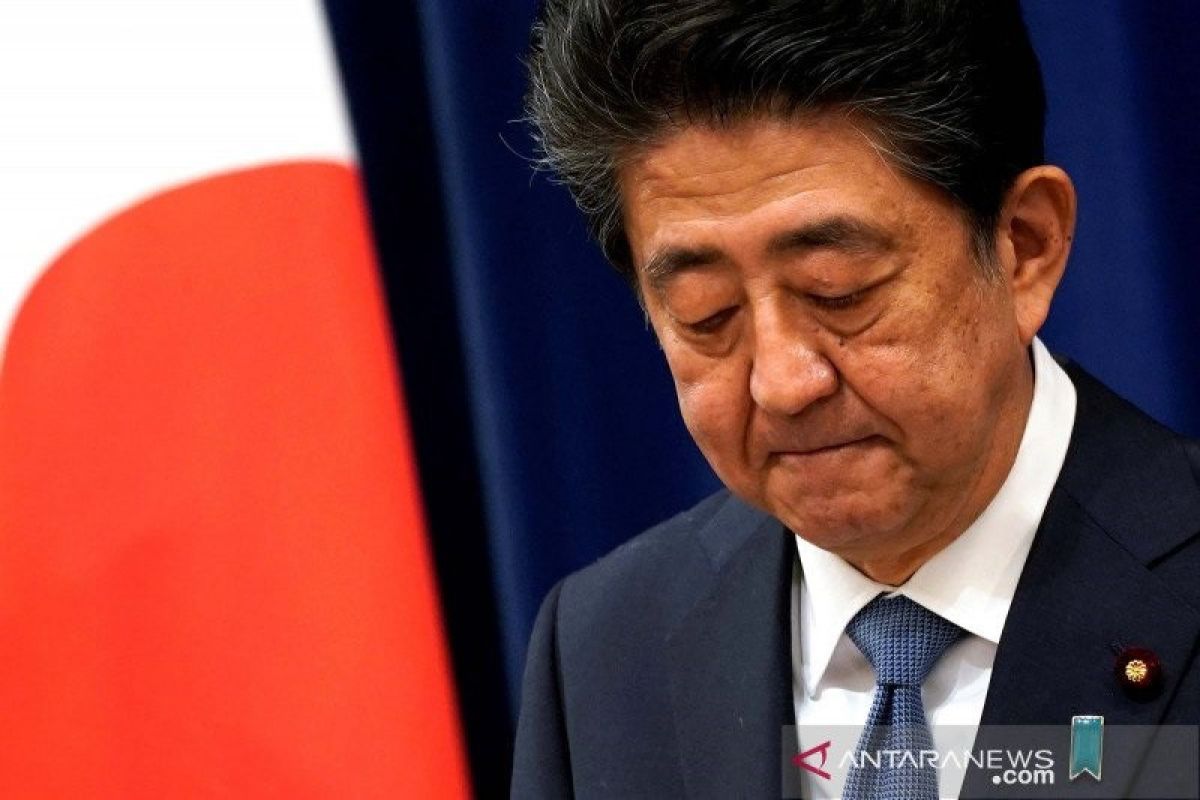 Pertama kali sejak 2013 Shinzo Abe kunjungi Kuil Yasukuni