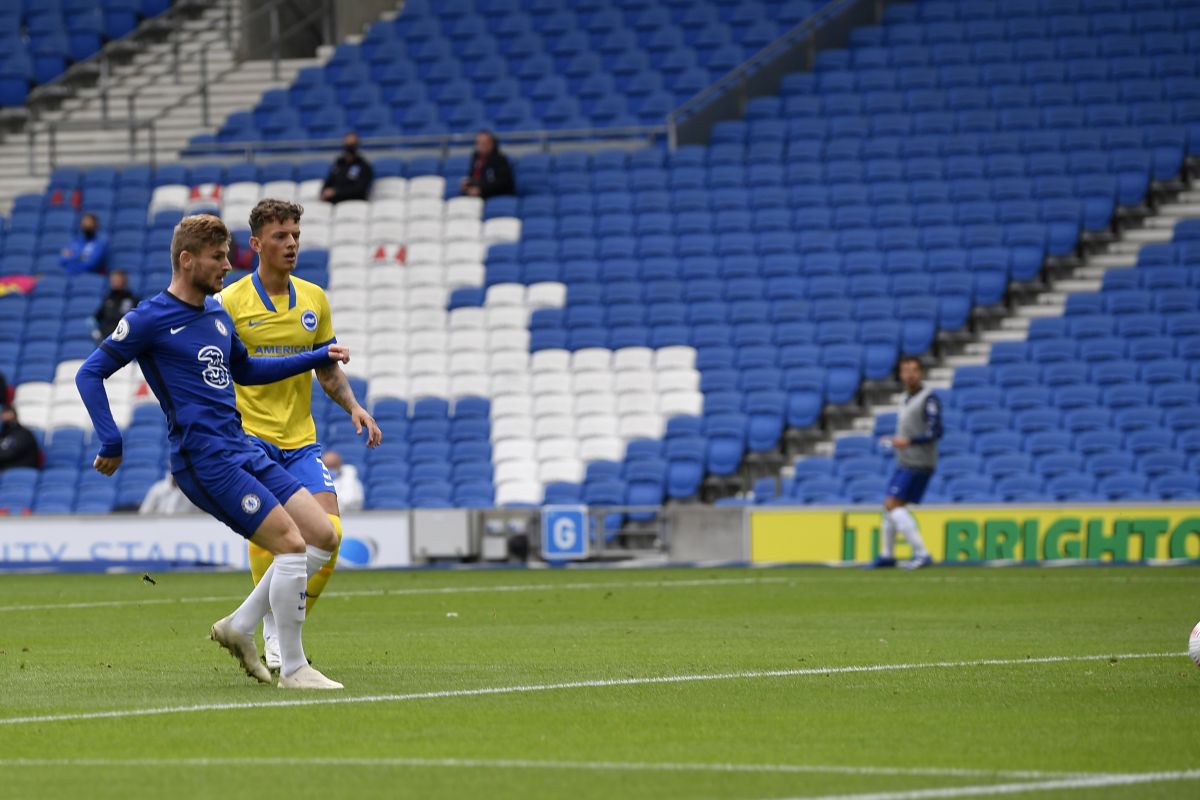 Timo Werner cetak gol perdana untuk Chelsea saat seri lawan Brighton