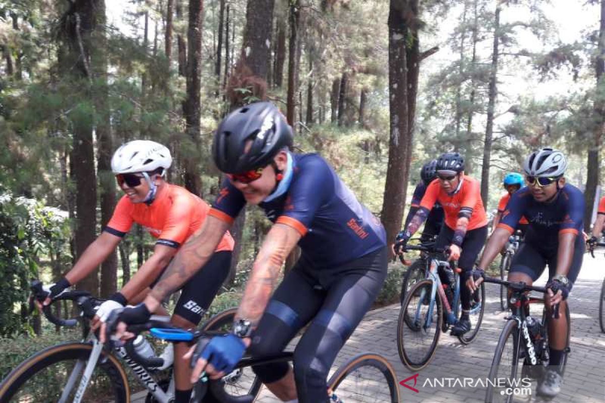 Tour de Borobudur jadi ajang kampanye kesehatan dan adaptasi kebiasaan baru