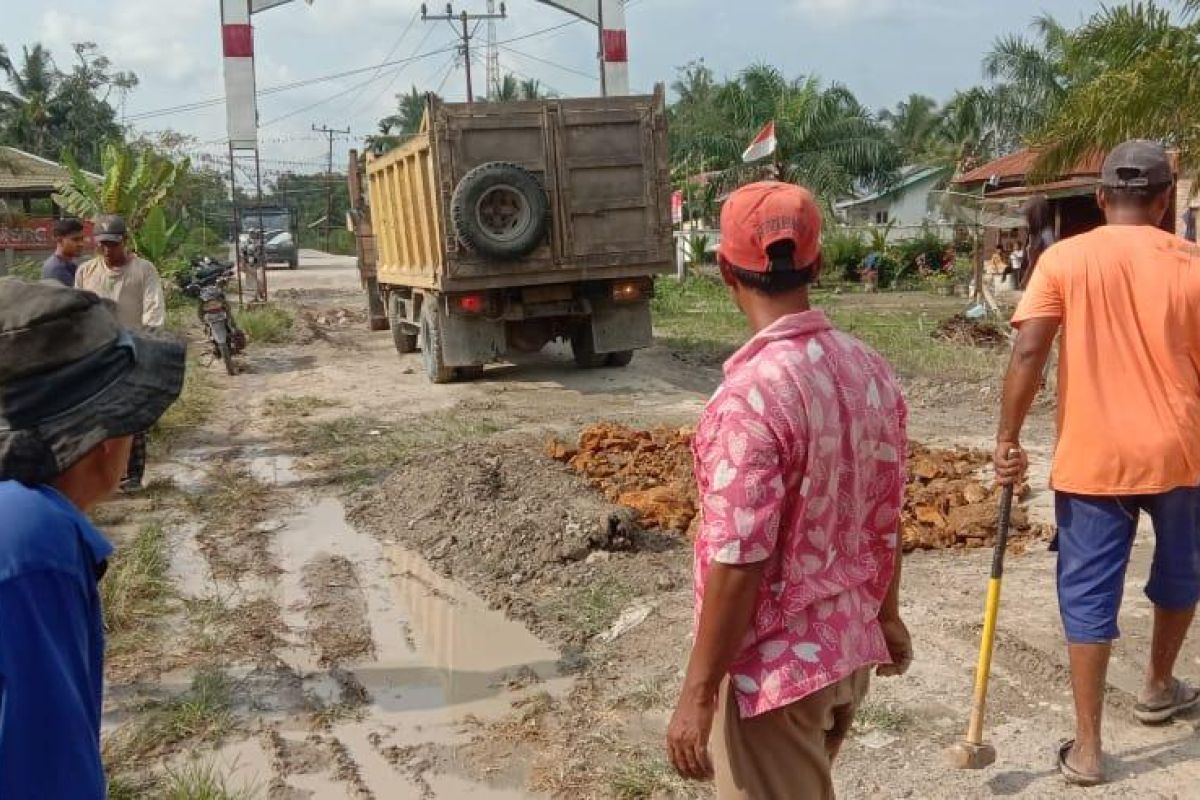 Wagubsu mau berkunjung ke Airhitam, infrastruktur jalan diperbaiki