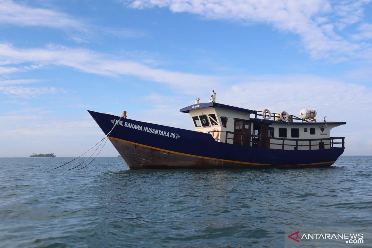 Kapal Pelra hibah Kemenhub 2019 di Pariaman tenggelam