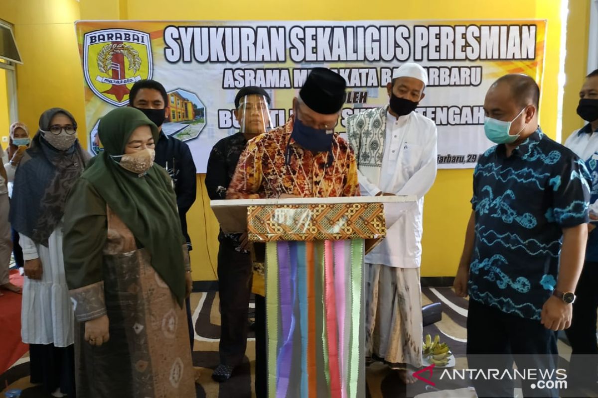 Bupati HST resmikan Asrama Mahasiswa Murakata di Banjarbaru