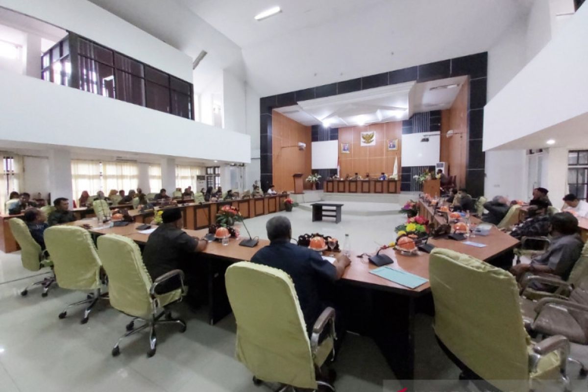 DPRD Kota Palu  hasilkan dua perda sepanjang masa sidang caturwulan II