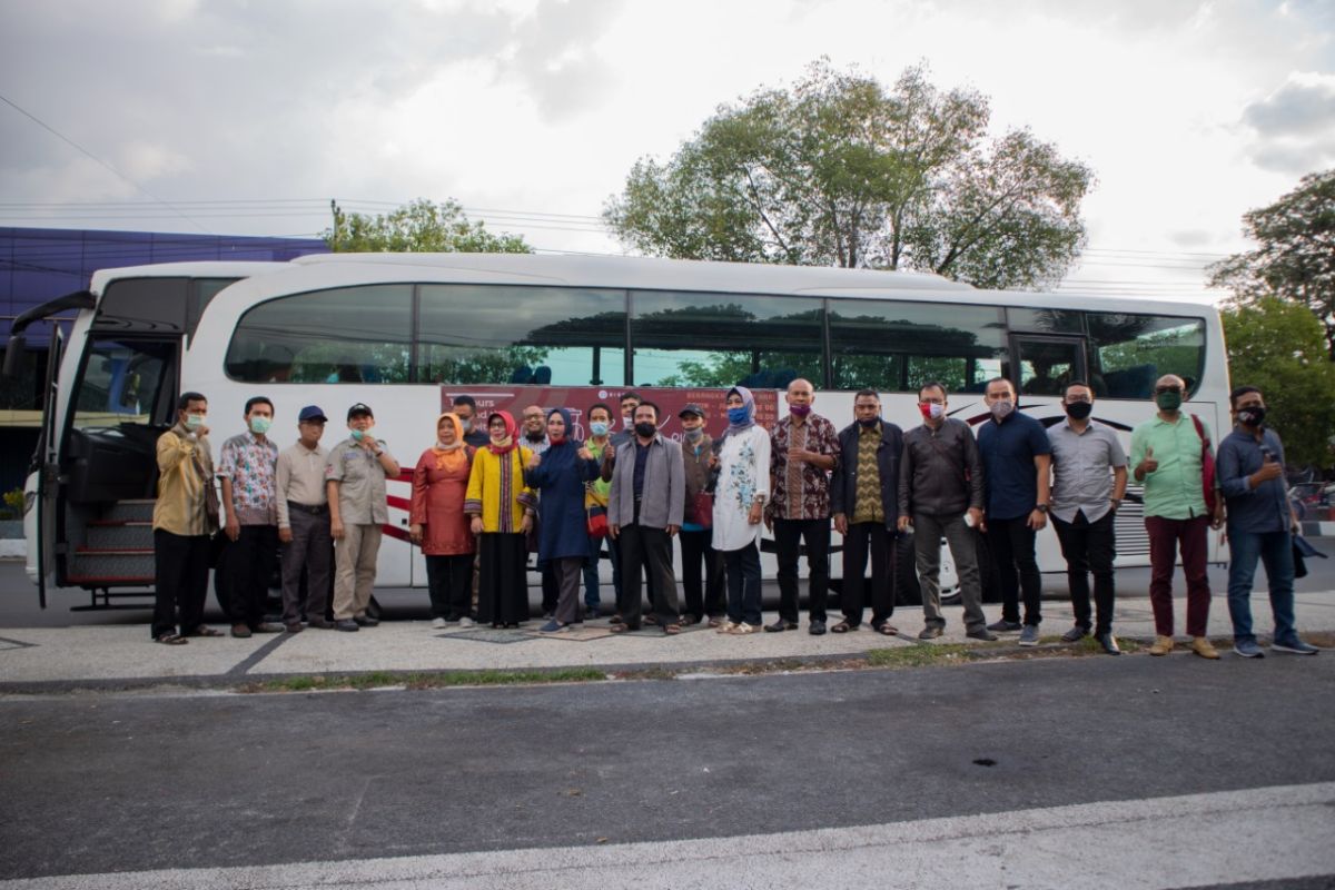 Dispar Mataram meluncurkan "bis kopi" untuk promosi pariwisata