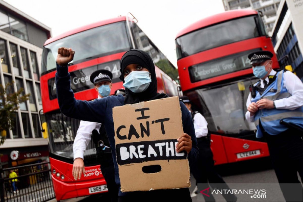 Mendagri Inggris: Pelaku pelecehan rasis dilarang hadiri pertandingan