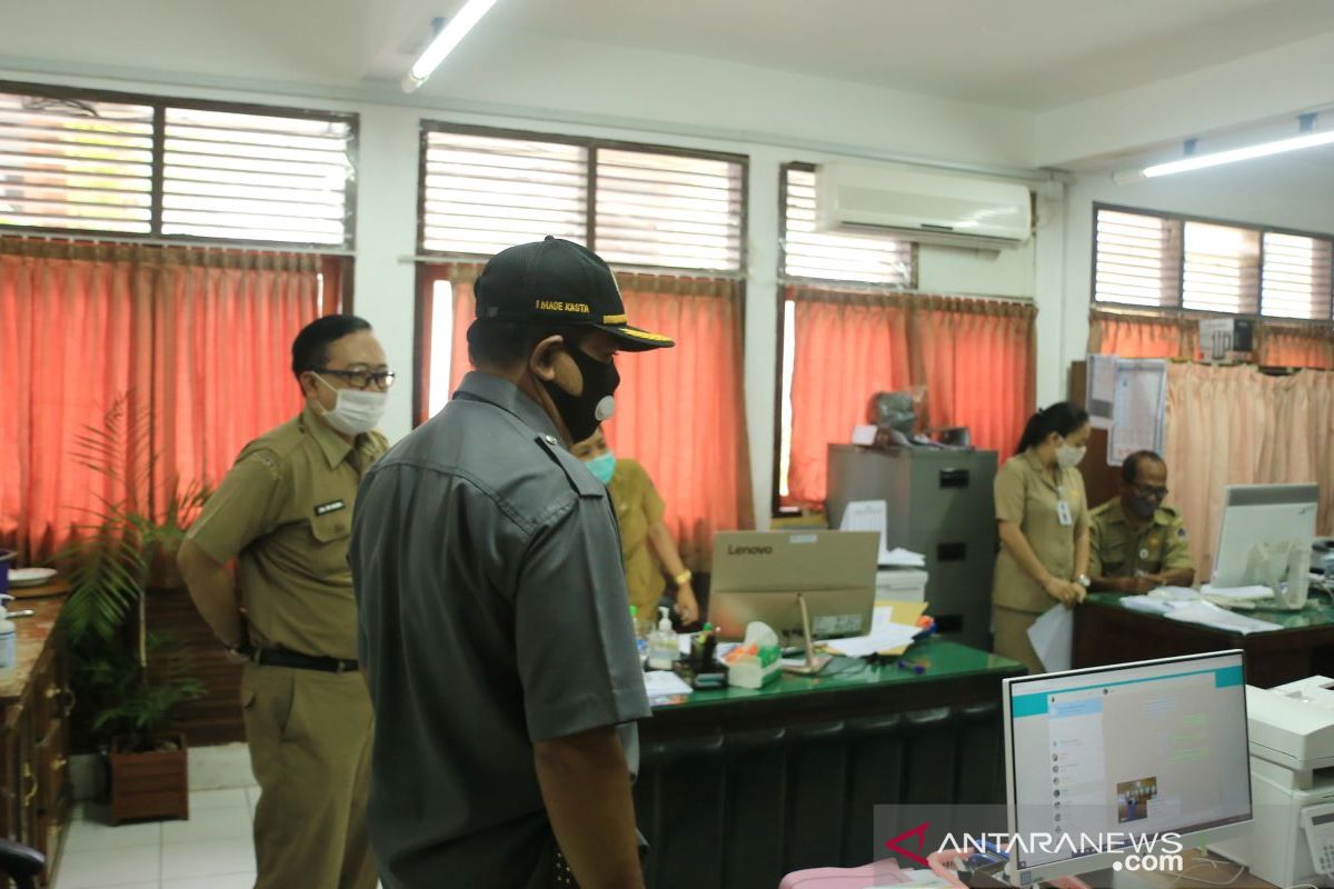 Wabup Klungkung ingatkan ASN gunakan masker