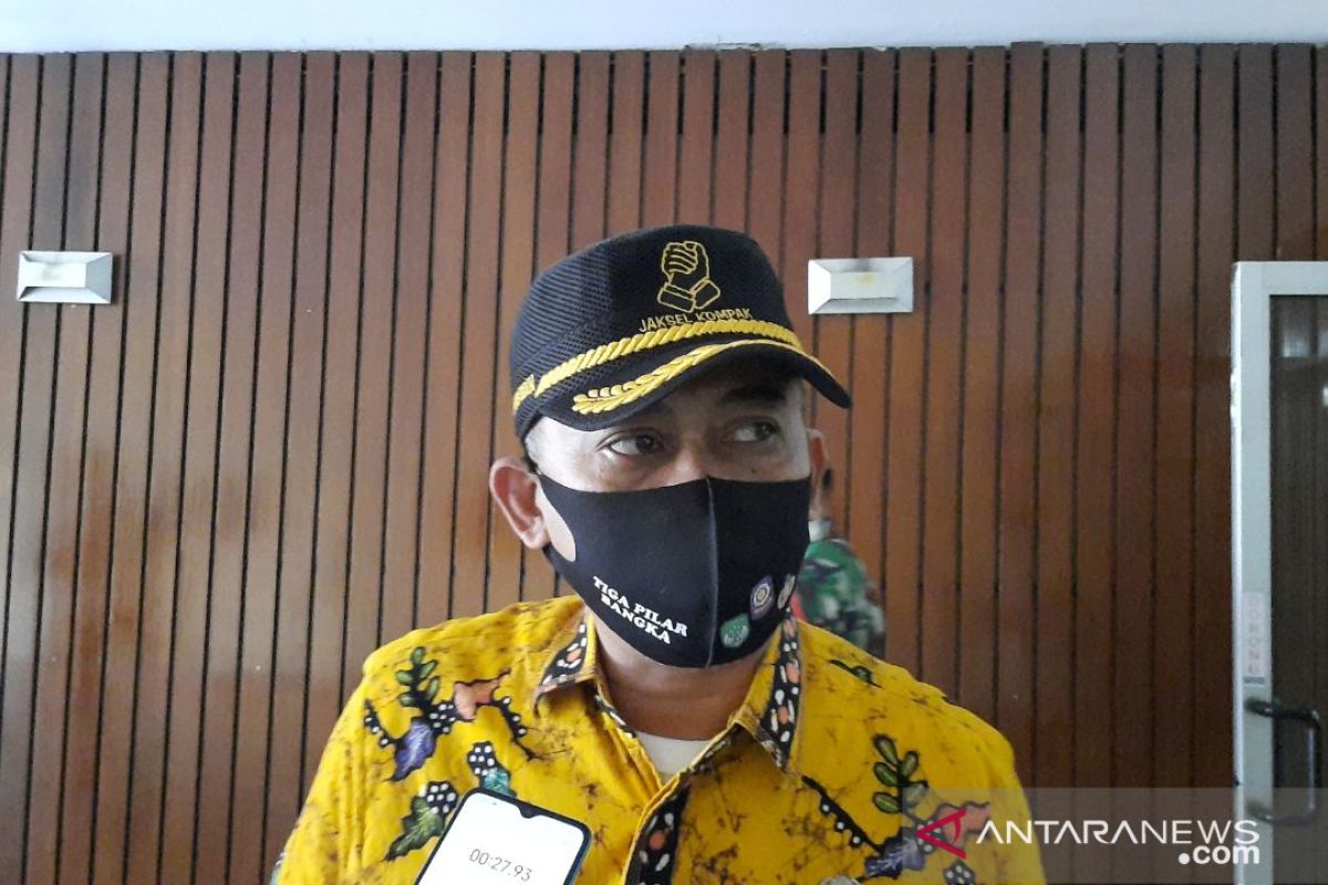 Kecamatan Mampang galakkan penggunaan masker