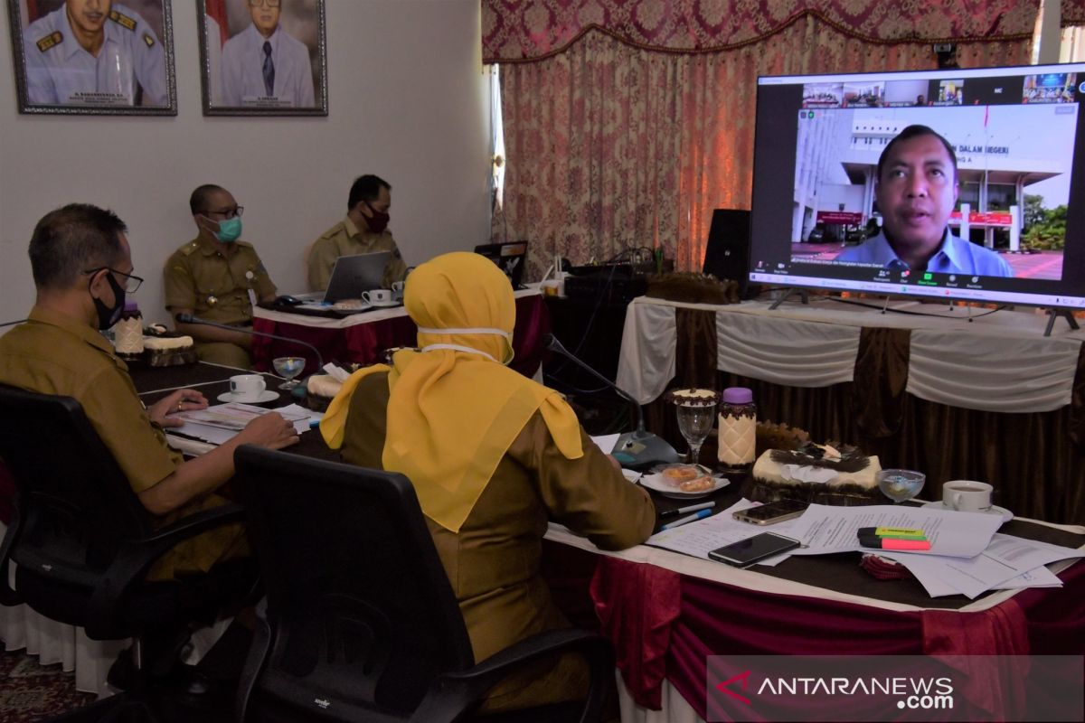 Sekda HSS ikuti pembukaan evaluasi LPPD secara virtual