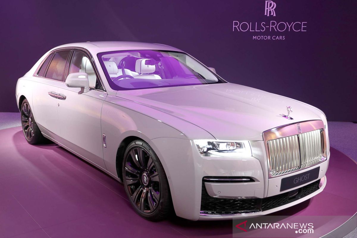 Peluncuran Rolls-Royce Ghost terbaru