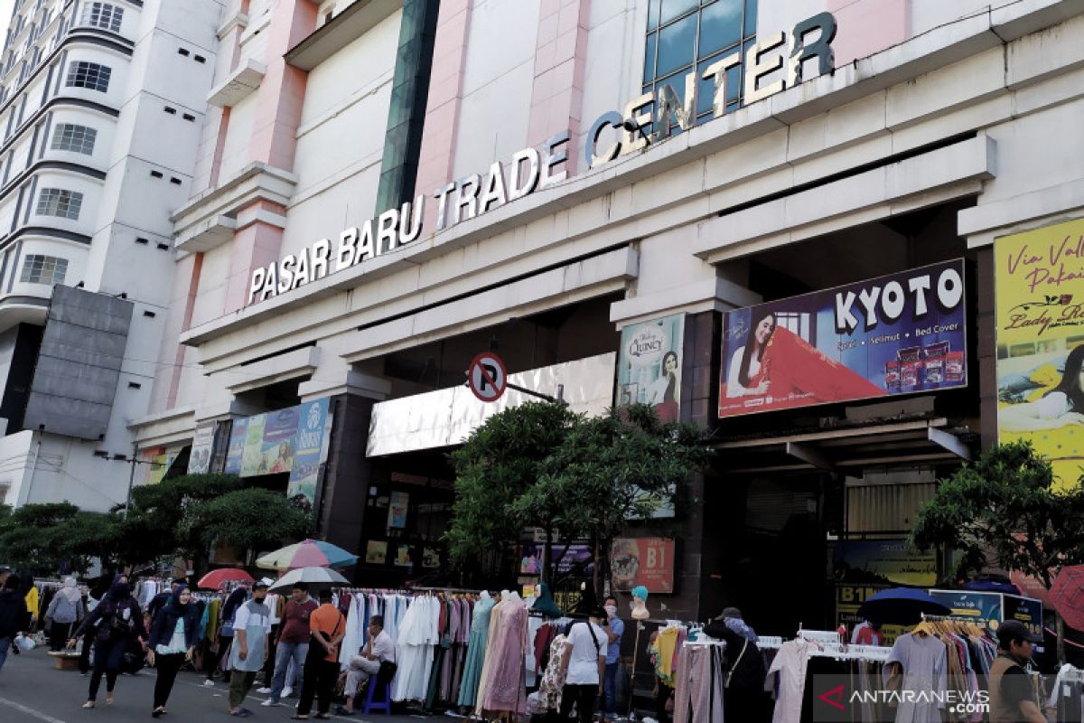 Pasar Baru Bandung, pasar tradisional di Indonesia