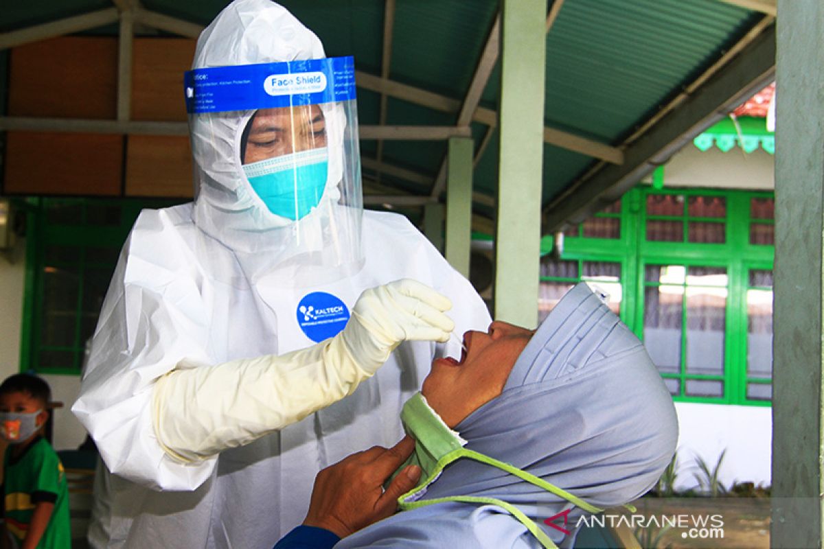 Kalbar tegaskan wajibkan pemeriksaan PCR bagi pelaku perjalanan