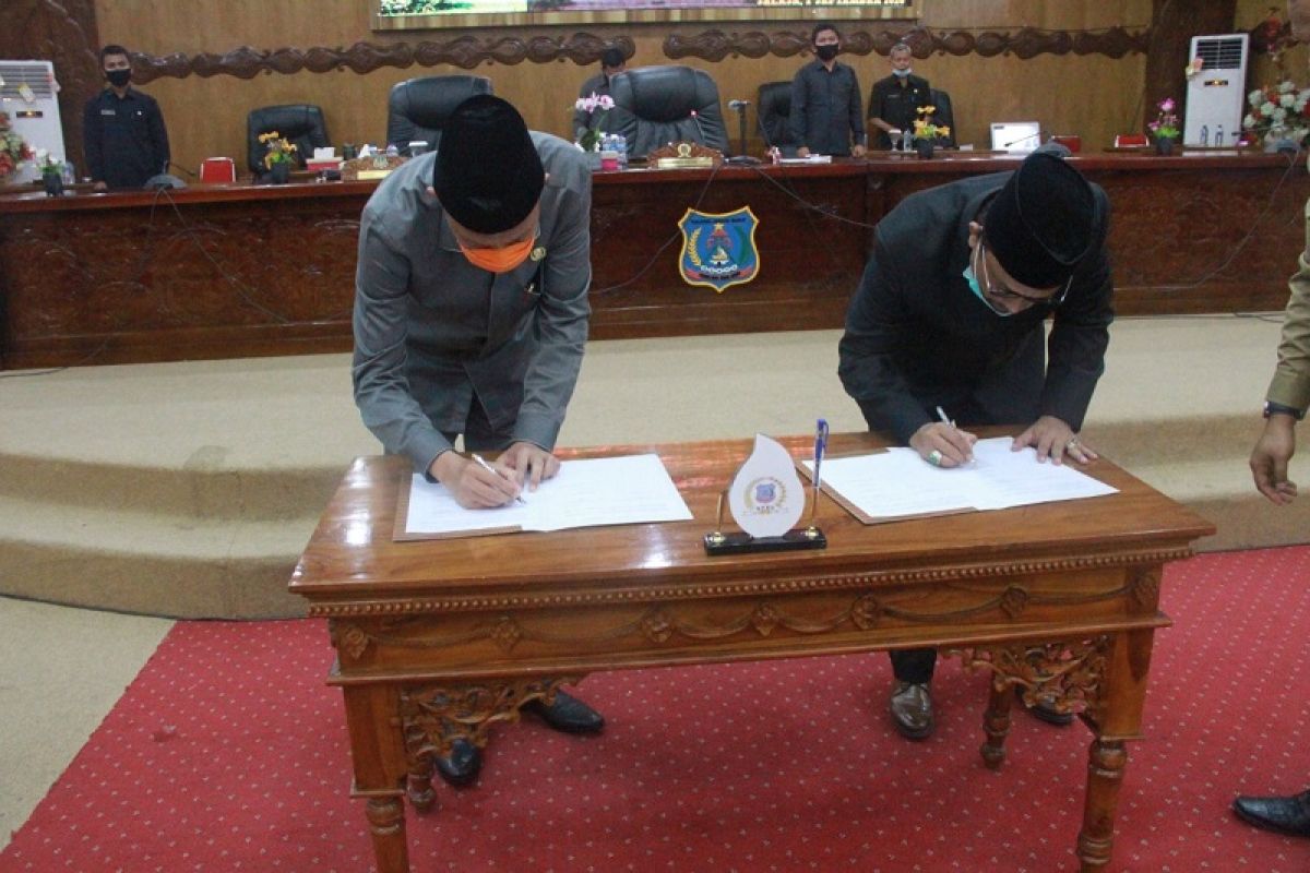 Kesepakatan KUPA-PPAS Perubahan APBD Kabupaten Tanjabbar diteken