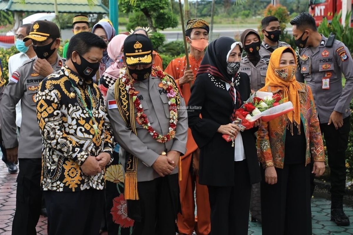 Kapolda Baru, Gubernur Harapkan Sinergitas Semakin Kokoh