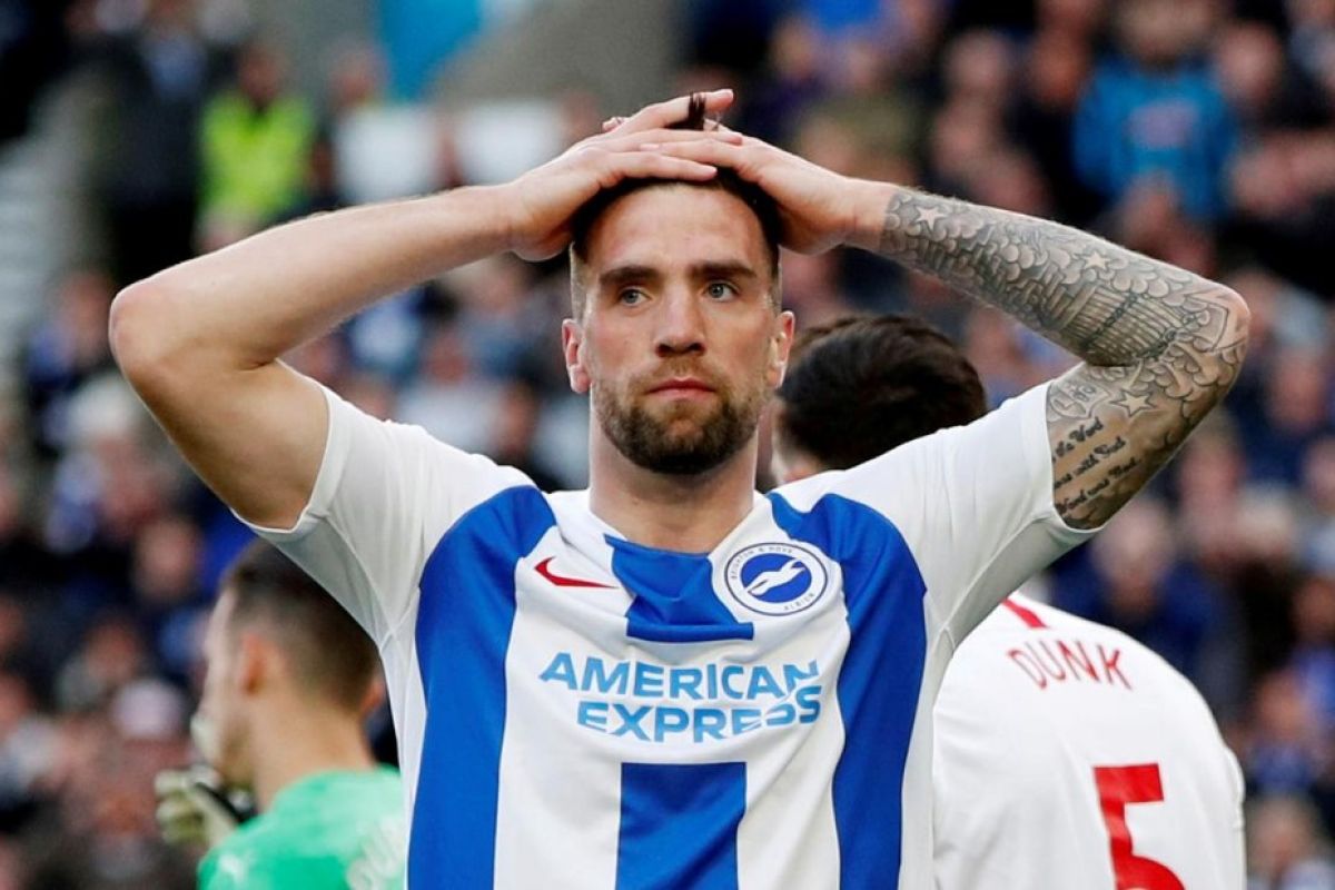 West Ham gagal mengontrak pemain Brighton Shane Duffy