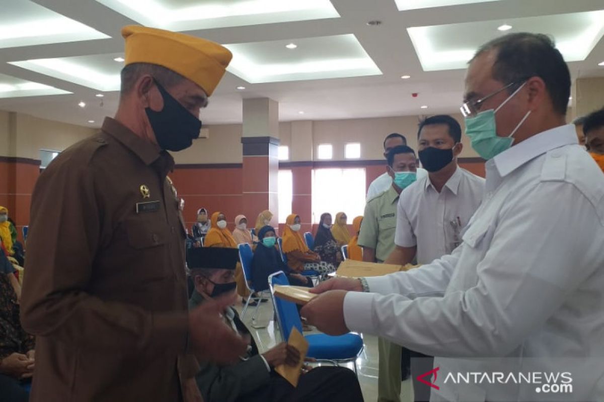 Gubernur Bangka Belitung salurkan bantuan kepada veteran