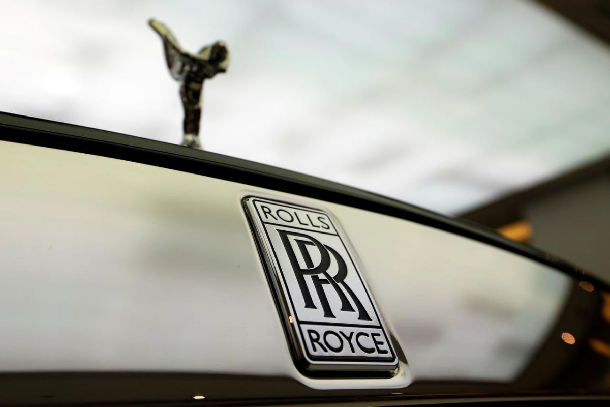 Rolls-Royce: Permintaan mobil mewah mulai pulih