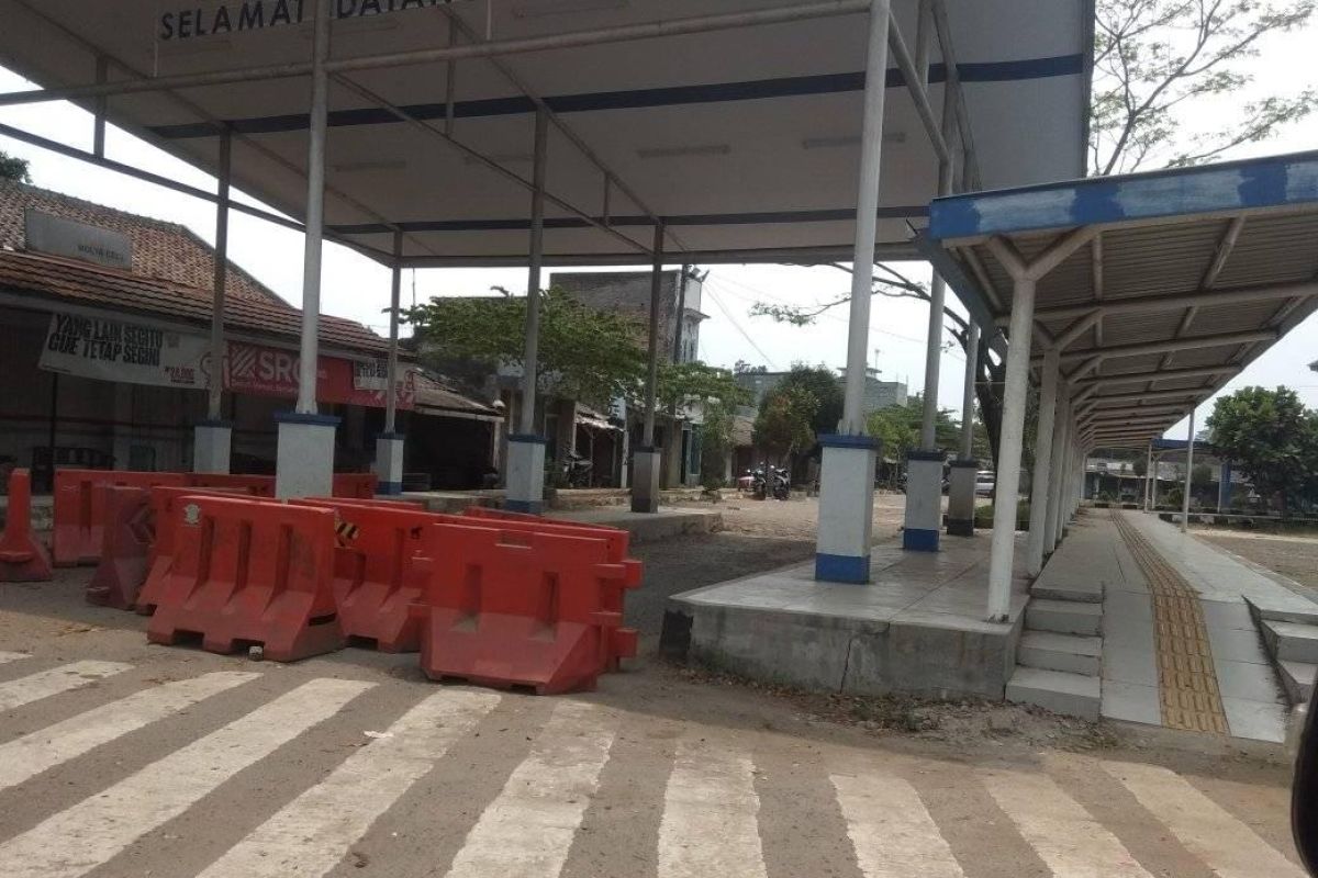 Terminal Mandala Lebak tutup sementara karena dinyatakan zona merah COVID-19