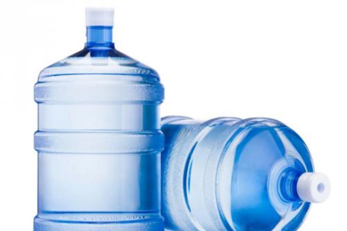 Pemerintah jamin air minum kemasan bahan polycarbonate aman dikonsumsi