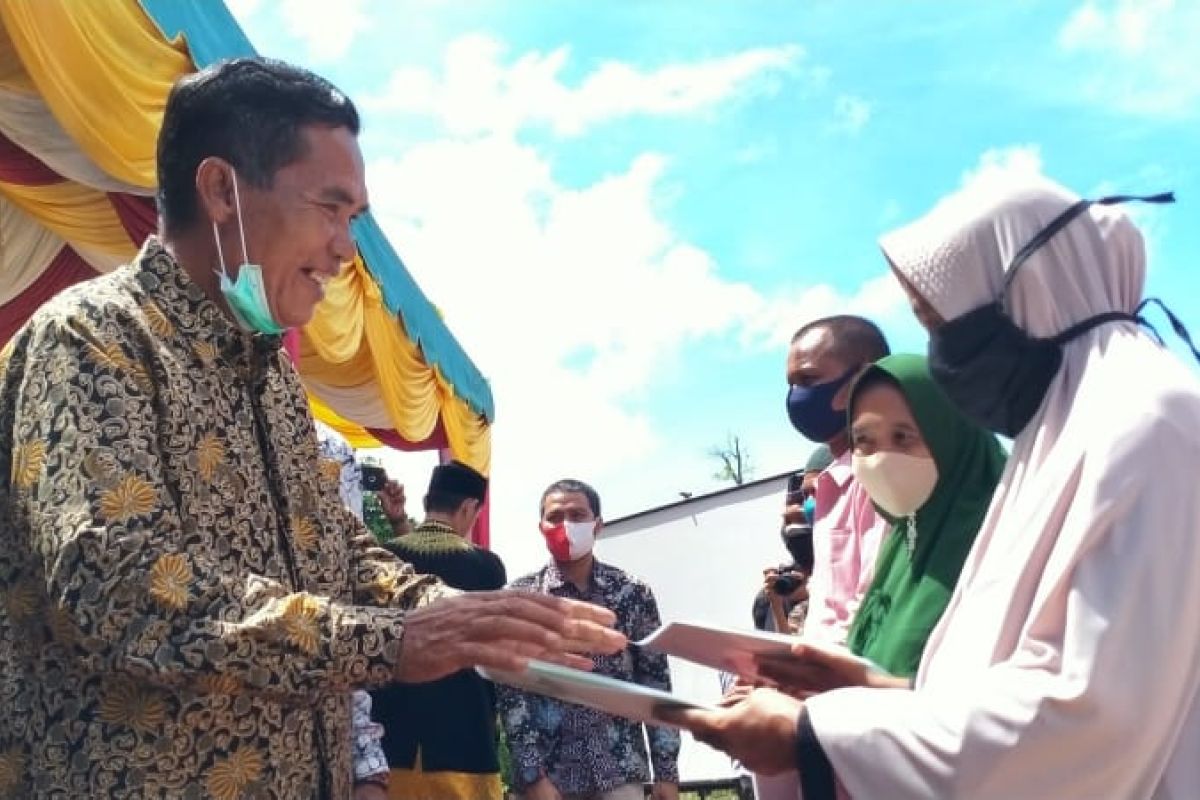 Bupati Akmal : Program PTSL perkecil sengketa tanah di masyarakat