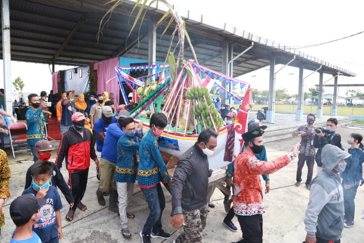 Tradisi petik laut kembali digelar di pesisir Muncar Banyuwangi